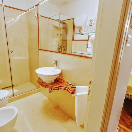 Casa Arpinelli Hotel *